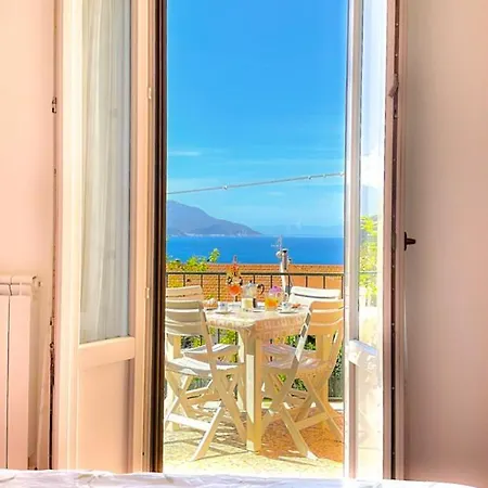 Viticcio Aurora E Fiorita - Goelba * Портоферрайо